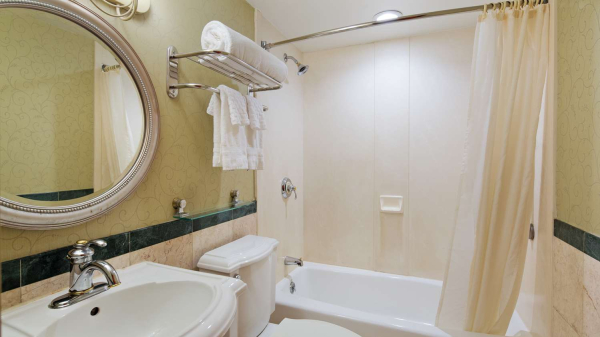 أفضل العروض ل فندق بيست بيستيرن كوينز كورت نيويورك