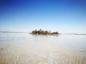 Taghaghien Island Resort