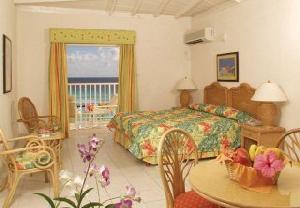 AMARYLLIS BEACH RESORT