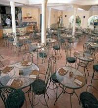 أفضل العروض ل تروبيكال ايسكاب هولتوون