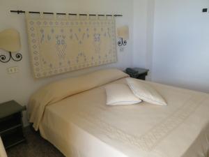 Best offers for HOTEL CASTELLO Golfo Aranci