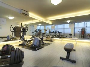 أفضل العروض ل فندق دب فرونا مطاراند كونجرس سوماكامباجنا