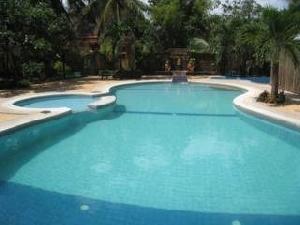 Damnak Angkor Resort and Spa
