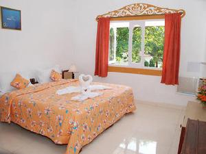 Paradise Village Beach Resort