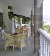 Best offers for Lazare Picault Victoria