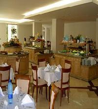 Best offers for Marina Royal Palace Duni