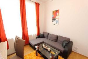 Best offers for Checkvienna Edelhof Vienna