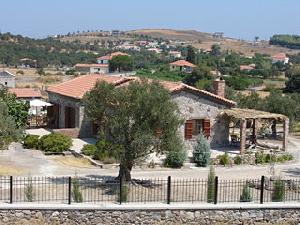 Aloni Cottages