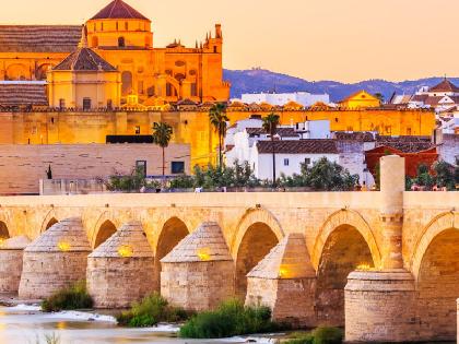 رحلات من مراكش إلي مدريد رحلات من مراكش إلي مدريد