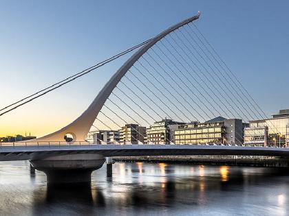 LEISURELY UNITED KINGDOM AND IRELAND LEISURELY UNITED KINGDOM AND IRELAND