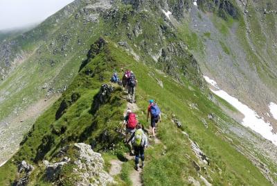 PRIVATE, MEDIUM Day Hike in Carpathian Mountains