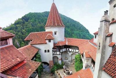 Private Tour to Bran Castle, Peles Castle , Feldioara Fortress