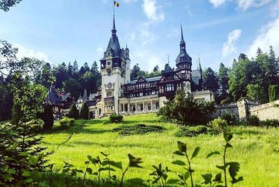 Private tour: Peles Castle, Dracula Private tour: Peles Castle, Dracula's Castle & Brasov City