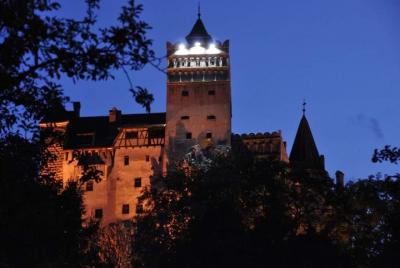 Private Tour from Brasov to Bran Castle & Rasnov Fortress Hotel P