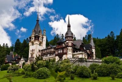 6-Day Private Tour to Sinaia, Bran, Poiana Brasov and Targoviste  6-Day Private Tour to Sinaia, Bran, Poiana Brasov and Targoviste