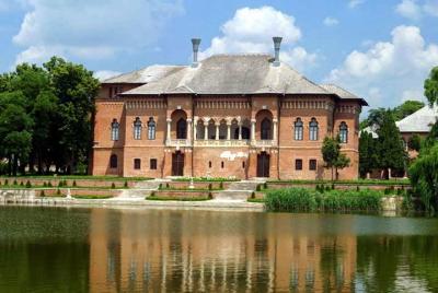 Half Day Tour to Snagov Monastery and Mogosoaia Palace from Bucha Half Day Tour to Snagov Monastery and Mogosoaia Palace from Bucha