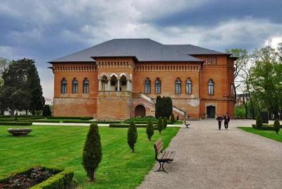 Private half day trip to Snagov Monastery and Mogoșoaia Palace, f Private half day trip to Snagov Monastery and Mogoșoaia Palace, f