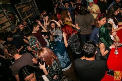 Bar Crawling Bar Crawling