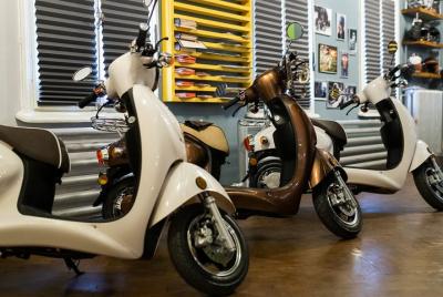 Kumpan 1953 Electric Moped for Rent - 50km range/charge Kumpan 1953 Electric Moped for Rent - 50km range/charge