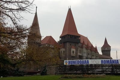 Full-Day Private Tour: Castles of Western Transylvania