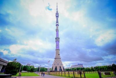Skip the Line: Moscow Ostankino Tower Ticket & Tour