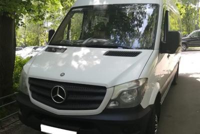 Transfers to and from the airport