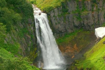 All-Day Private Tour in Kamchatka: Hike Vilyuchik Volcano Waterfa All-Day Private Tour in Kamchatka: Hike Vilyuchik Volcano Waterfa