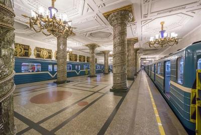 St. Petersburg Underground and Metro Stations Walking Tour