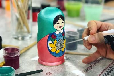 Matryoshka doll painting master class