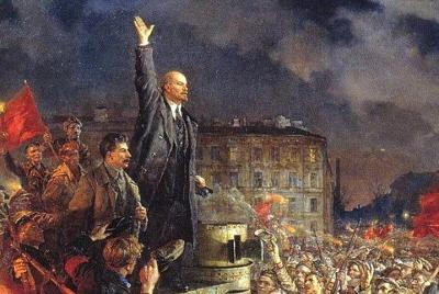 St Petersburg: Traces of the Russian Revolution 2-Hour Tour