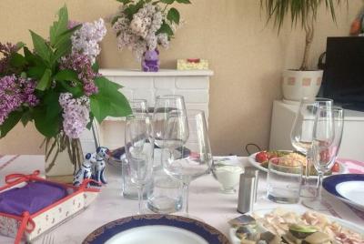 Home hosted dinner with Russian family