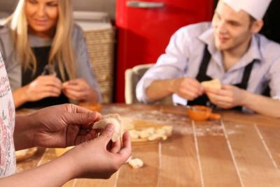 4-hour Food & Alco & Sights Tour 4-hour Food & Alco & Sights Tour