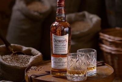 Private Highland whisky tour - build your own itinerary with a local guide Private Highland whisky tour - build your own itinerary with a local guide