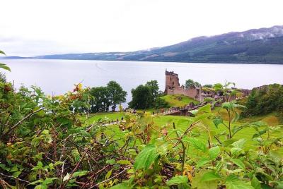 2 Days on the Loch Ness Canal of Caledonia and the Highlands 2 Days on the Loch Ness Canal of Caledonia and the Highlands