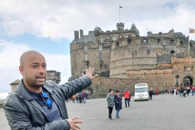 Discover Royal Mile-Old Town & ENJOY Indian Dinner ~ Walking Tour! Discover Royal Mile-Old Town & ENJOY Indian Dinner ~ Walking Tour!