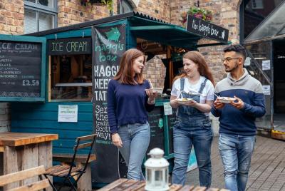 The 10 Tastings of Edinburgh With Locals: Private Food Tour The 10 Tastings of Edinburgh With Locals: Private Food Tour
