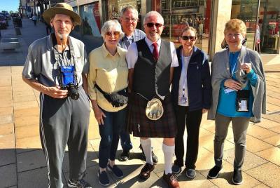 Essential Walking Tour of Edinburgh Essential Walking Tour of Edinburgh's Old Town