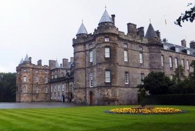 Half-Day Edinburgh Tour with Private Driver Half-Day Edinburgh Tour with Private Driver