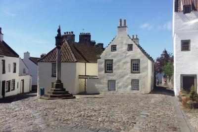 Outlander Day Tour from Glasgow or Edinburgh Outlander Day Tour from Glasgow or Edinburgh
