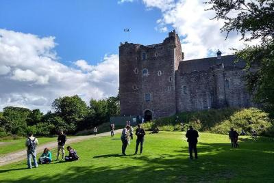 Private Half Day Tour from Edinburgh of Three Outlander Castles  Private Half Day Tour from Edinburgh of Three Outlander Castles