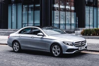 Edinburgh to Stirling Private Premium Transfer With Chauffeur Edinburgh to Stirling Private Premium Transfer With Chauffeur