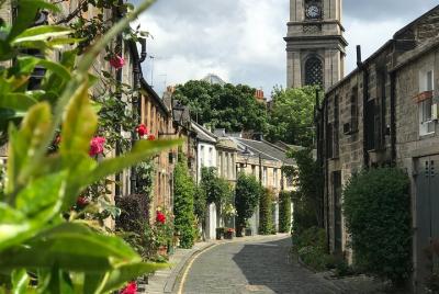 Edinburgh City Tour (Half Day) Edinburgh City Tour (Half Day)