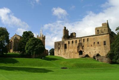 Outlander Full-Day Tour from Glasgow Outlander Full-Day Tour from Glasgow