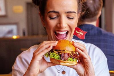 Skip the Line: Hard Rock Cafe Glasgow Including Meal Skip the Line: Hard Rock Cafe Glasgow Including Meal