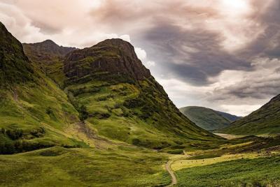 Eilean Donan, Loch Ness & The North West Highlands - 2 Day Tour f Eilean Donan, Loch Ness & The North West Highlands - 2 Day Tour f