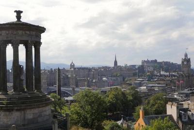 Edinburgh Private Transfer from Edinburgh city centre to Edinburgh Airport Edinburgh Private Transfer from Edinburgh city centre to Edinburgh Airport