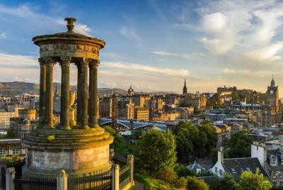 Edinburgh Airport Transfers : Edinburgh to Airport EDI in Luxury Car Edinburgh Airport Transfers : Edinburgh to Airport EDI in Luxury Car
