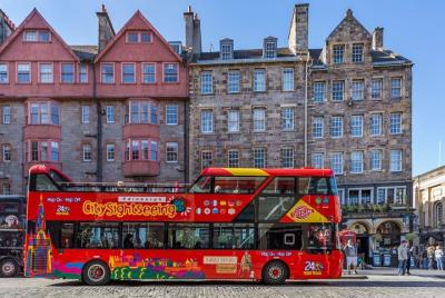 Edinburgh Shore Excursion: City Sightseeing Hop-On Hop-Off Bus Tour