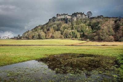 Loch Lomond & Stirling Castle Shore Experience