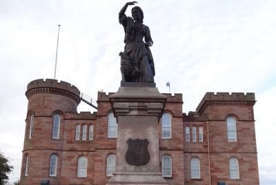 Bubble Tour: Inverness Walking Tour Bubble Tour: Inverness Walking Tour